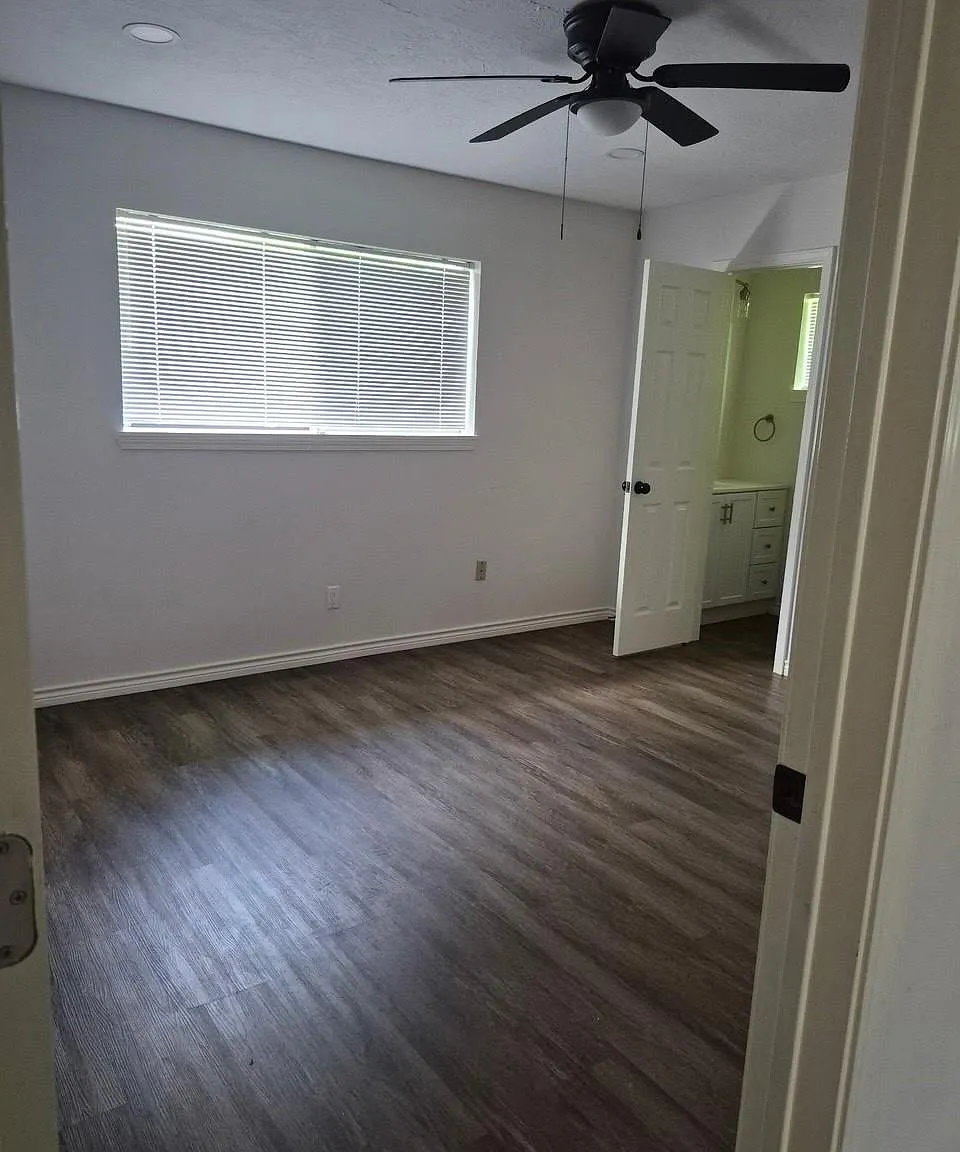 3 bed, 1.5 bath, 1737 sqft, $1,700 — Photo 4