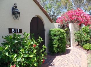 811 Sand Pointe Dr, Naples, FL 34108