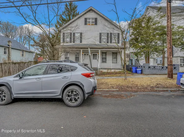 821 Delaware St, Scranton, PA 18509