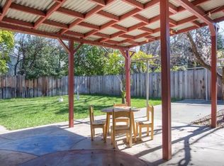 1131 Nilda Ave, Mountain View, CA 94040