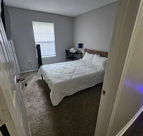 6 Georgia Dr Photo 1