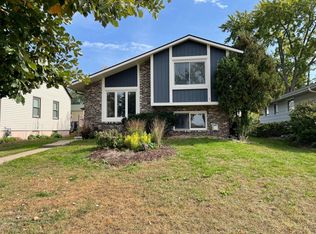 3648 Regent Ave N, Robbinsdale, MN 55422