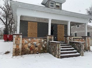 1896 N Douglas Ave, Springfield, MO 65803