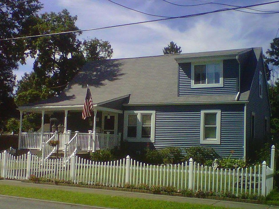 1st image of 53 102nd St