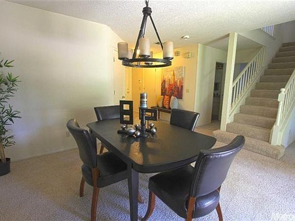 4th image of 340 Cedar River Way