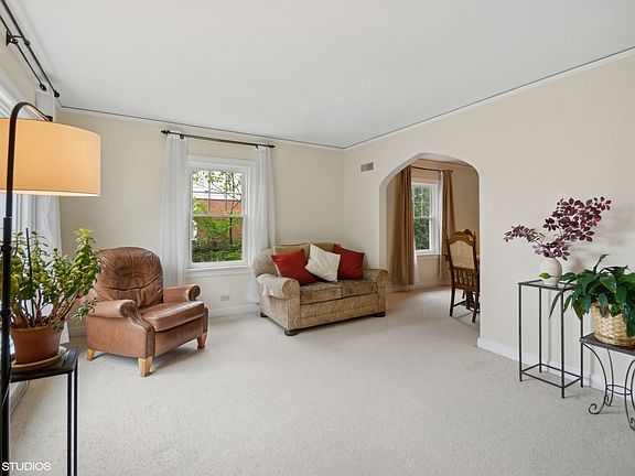 2nd image of 8342 N Olcott Ave