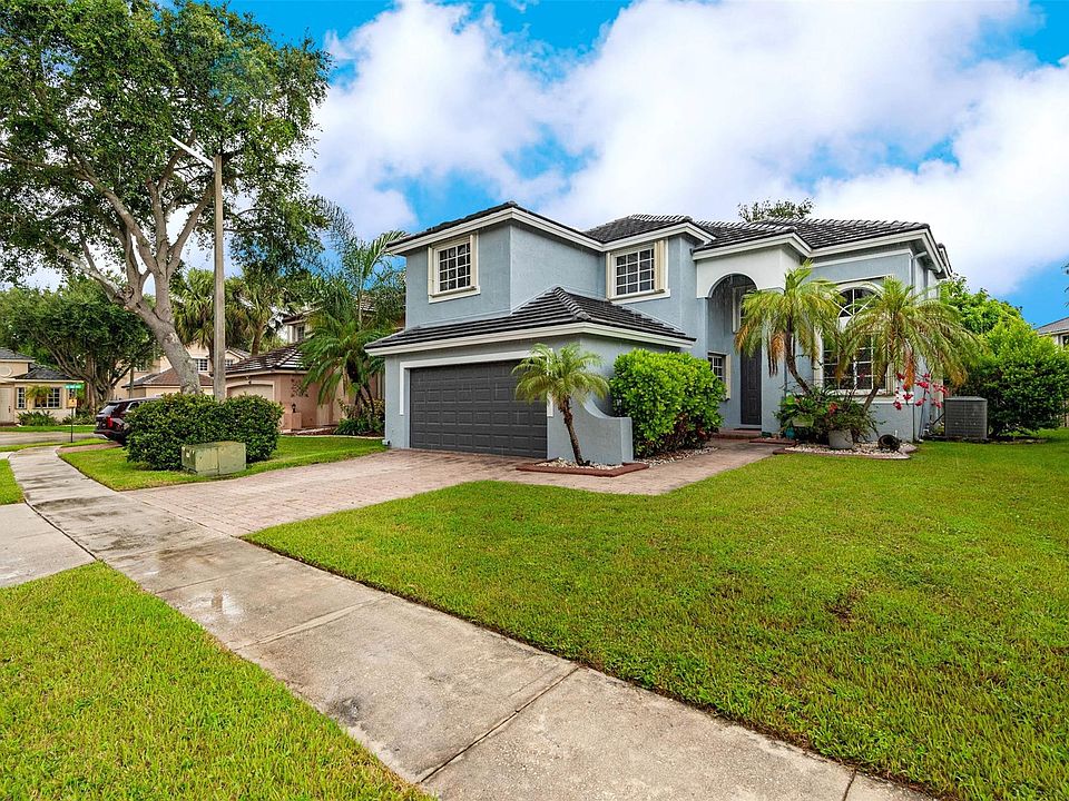 1st image of 10055 NW 18th Street