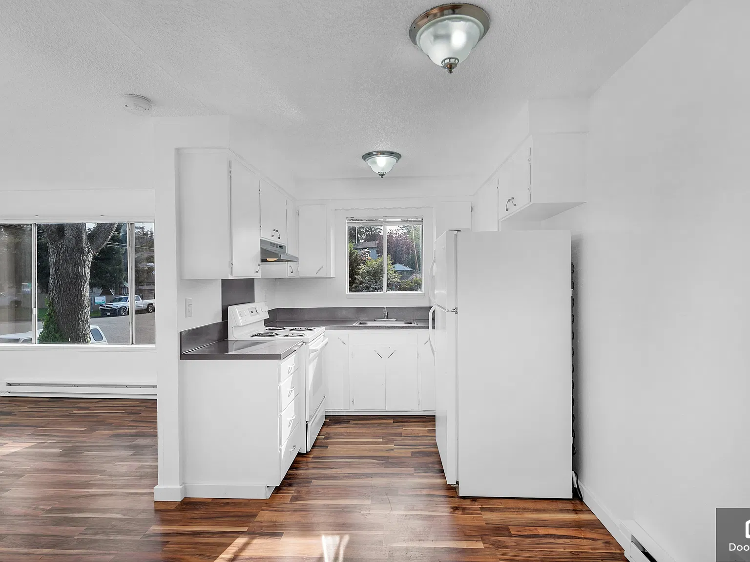 1 bed, 597 sqft, $1,400 — Photo 4