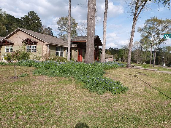 2nd image of 228 Pine Valley Dr