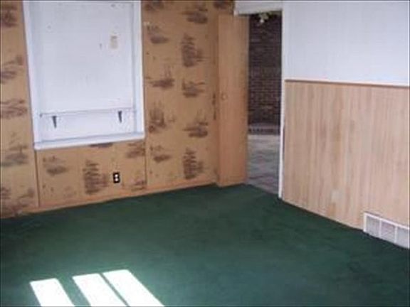 Formal Dining