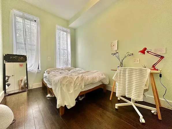 771 Saint John's Place image 1 of 10