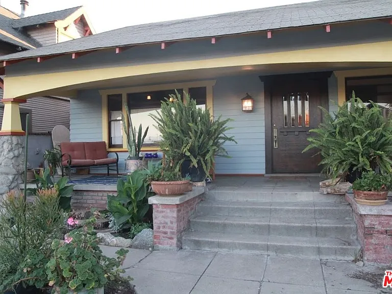 2230 Inez St — Photo 9