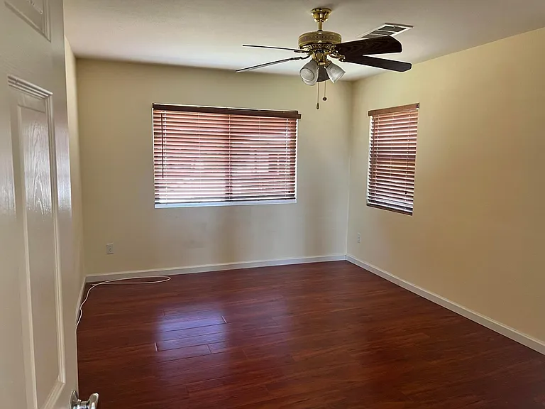 44820 Cosentino Ct — Photo 25