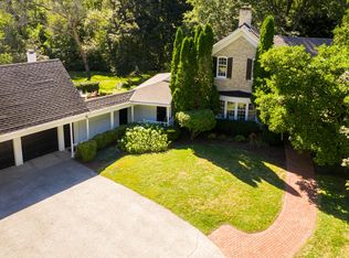 3800 W Grace Ave, Mequon, WI 53092