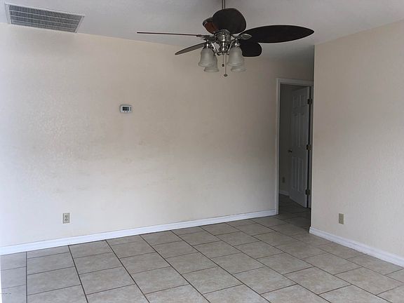 5th image of 13945 SE 52nd Ct