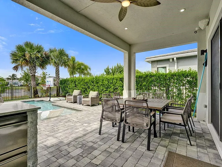 12474 Solana Bay Cir — Photo 5