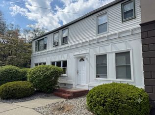 8-04D Saddle River Rd, Fair Lawn, NJ 07410