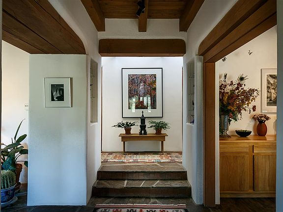 3rd image of 2339 Santa Barbara Dr