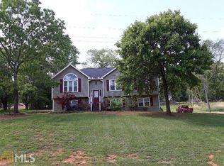 33 Whistle Stop Dr, Cartersville, GA 30120