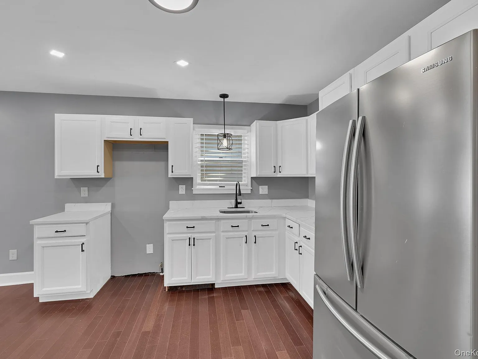 4 bed, 2270 sqft, $3,000 — Photo 4