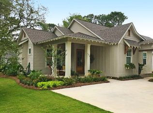 142 Mulberry Ln, Fairhope, AL 36532