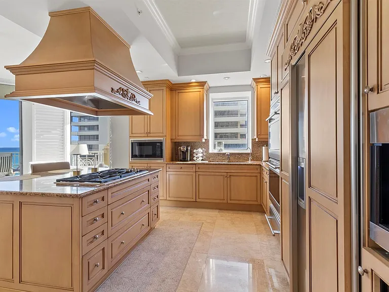 5310 N Ocean Dr #601 — Photo 16
