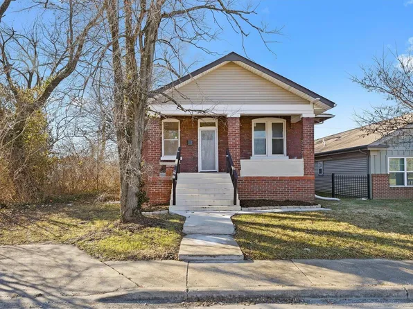 1404 Martin Luther King Dr, East Saint Louis, IL 62201