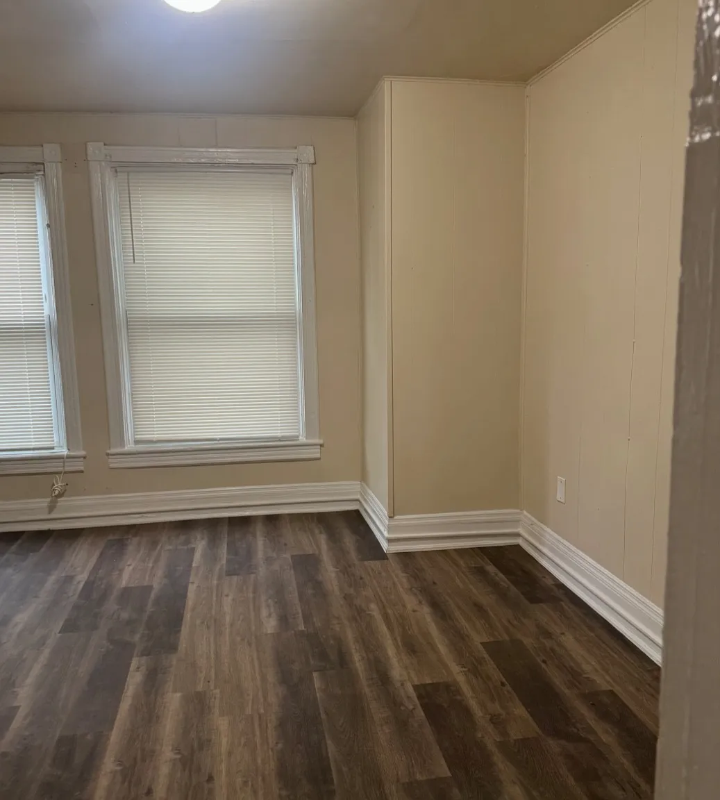 1 bed, $1,100 — Photo 4