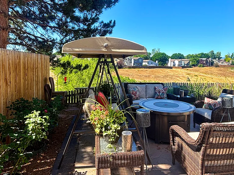 568 Longfellow Ln #FURNISHED — Photo 35