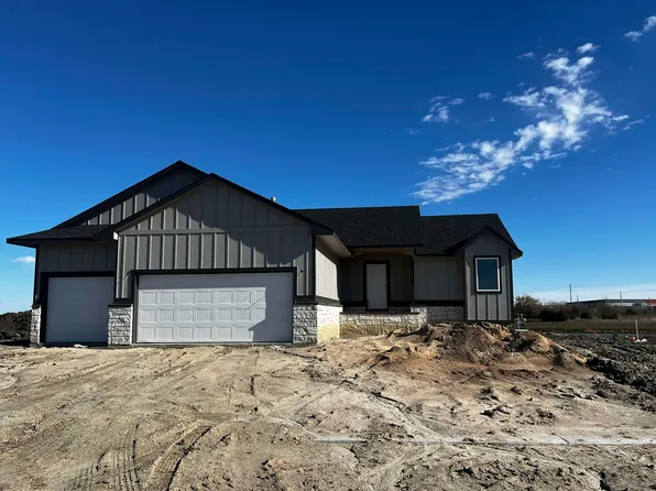 5492 N Toben Dr, Wichita, KS 67226