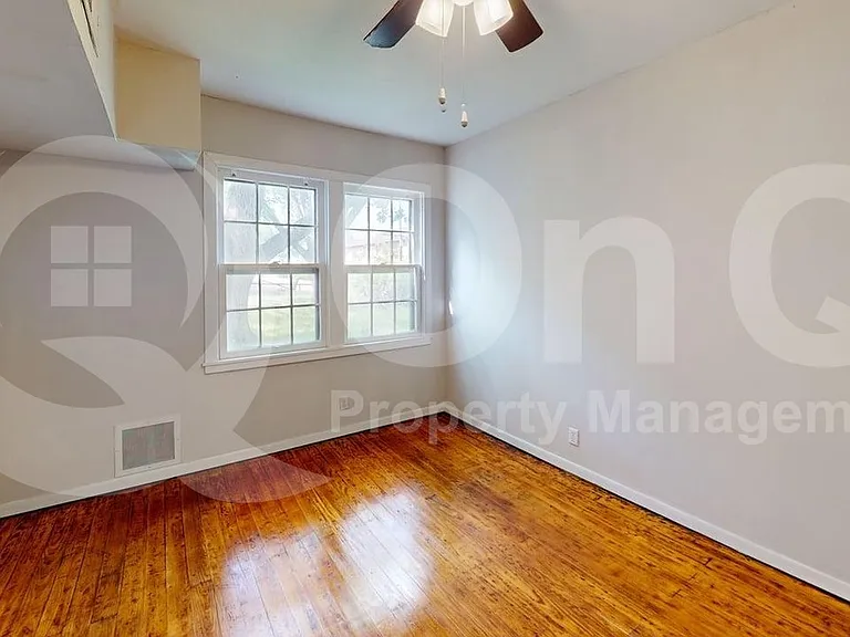 224 W Hull St #A — Photo 12