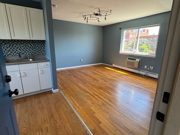 36 Woodbury Ave APT 2F
