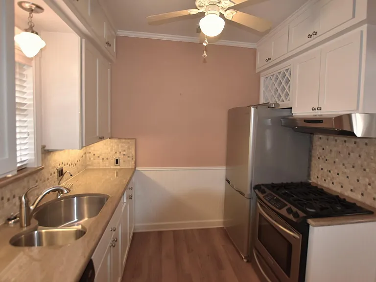 216 Argo Ave — Photo 4
