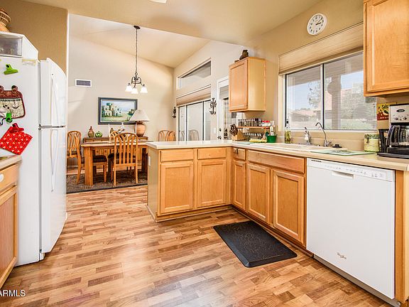 3rd image of 6335 S CYPRESS POINT Drive
