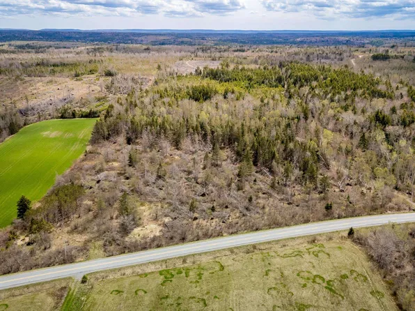Highway 215, Summerville, NS B0N 2A0