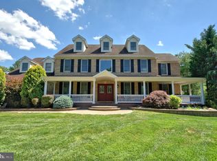 6 Deerfield Trl, Monmouth Junction, NJ 08852