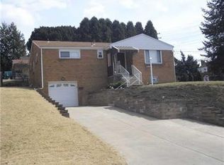 106 Hillcrest Dr, Homestead, PA