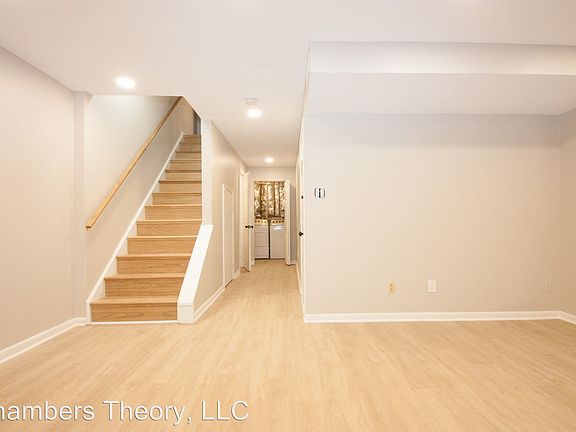 5th image of 1001 19th St N Suite 1200