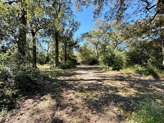 5th image of 9572 State Highway 146 S