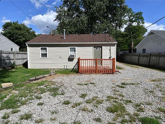 5th image of 4226 S Lynhurst Dr