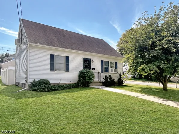 566 Elder Ave, Phillipsburg Town, NJ 08865