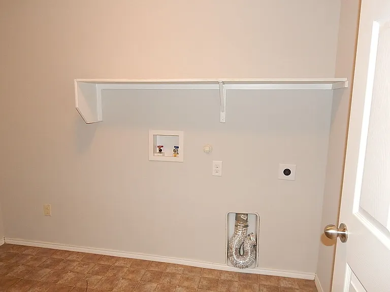 207 Citrus Dr — Photo 13