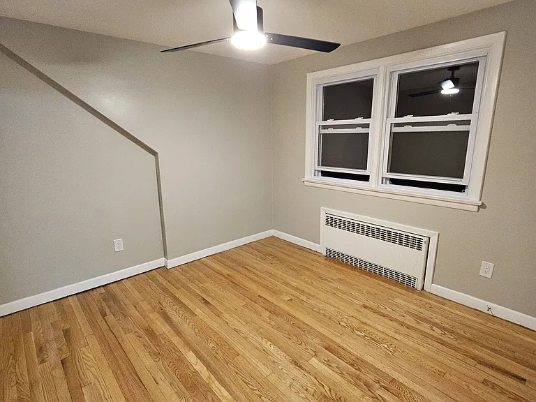 150 Illinois Ave #2 — Photo 11