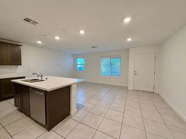 669 Pickled Pepper Pl — Photo 15