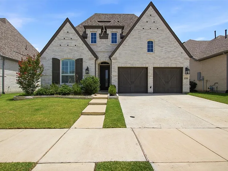 1720 Stonewall Rd — Photo 1