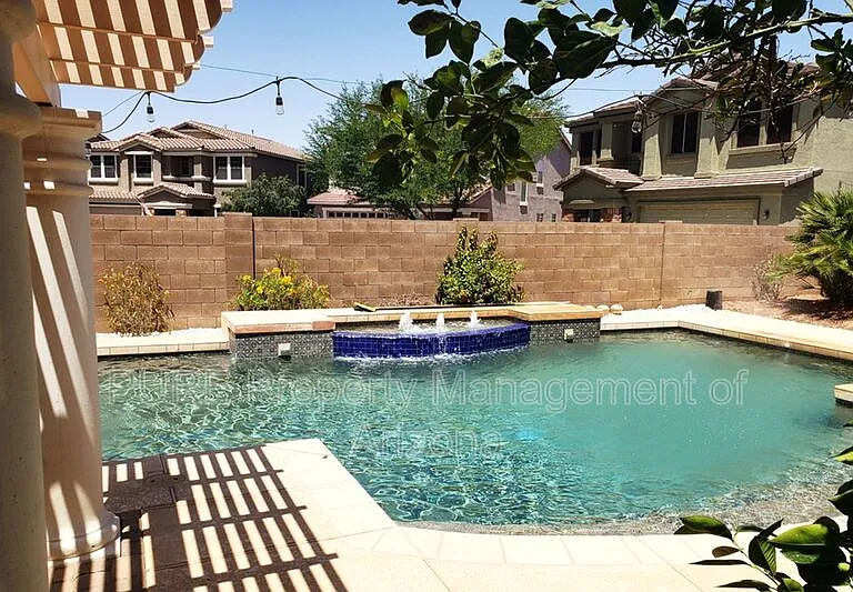 43558 W Oster Dr — Photo 41