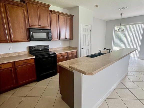 4th image of 14257 LAGOON COVE LANE