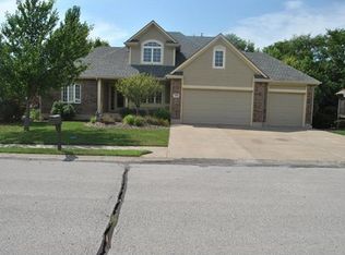 1709 Kentucky Dr, Pleasant Hill, MO 64080