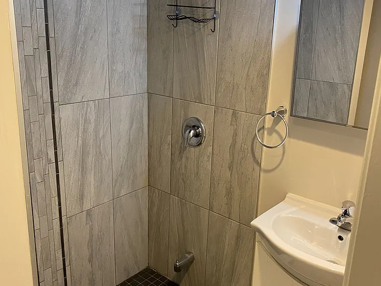 253 Alsace Rd #1 — Photo 7