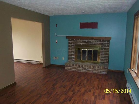 2nd image of 139 Warwood Dr SW